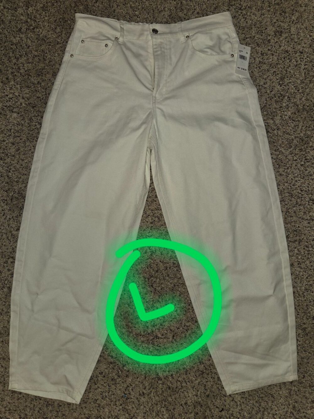 SPLENDID white NWT barrel jeans WOMEN size LARGE